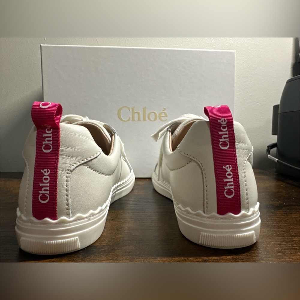 Chloe Girls Leather Scalloped White and Salmon Sneakers